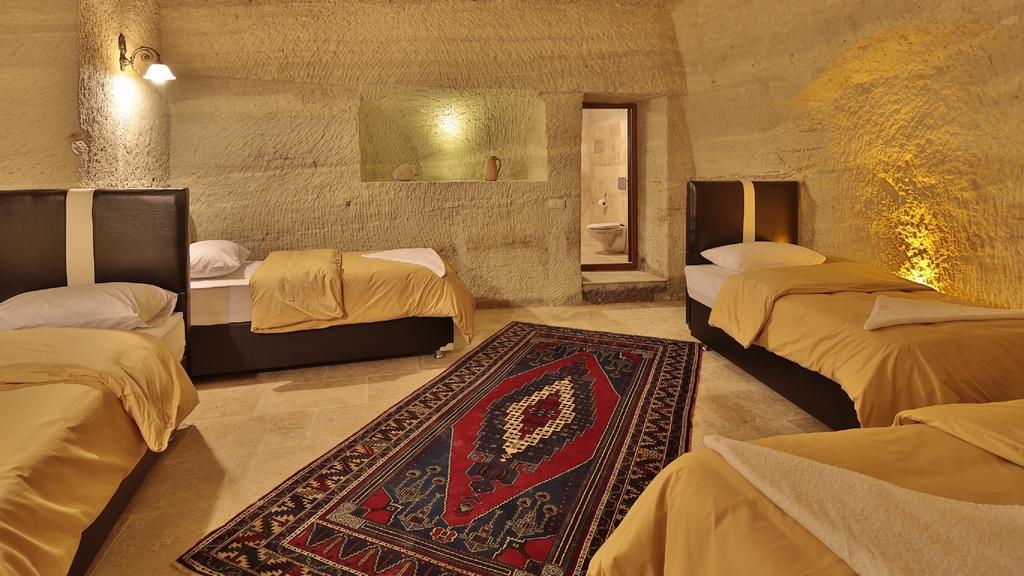 Garden Cave Hotel Гьореме Стая снимка