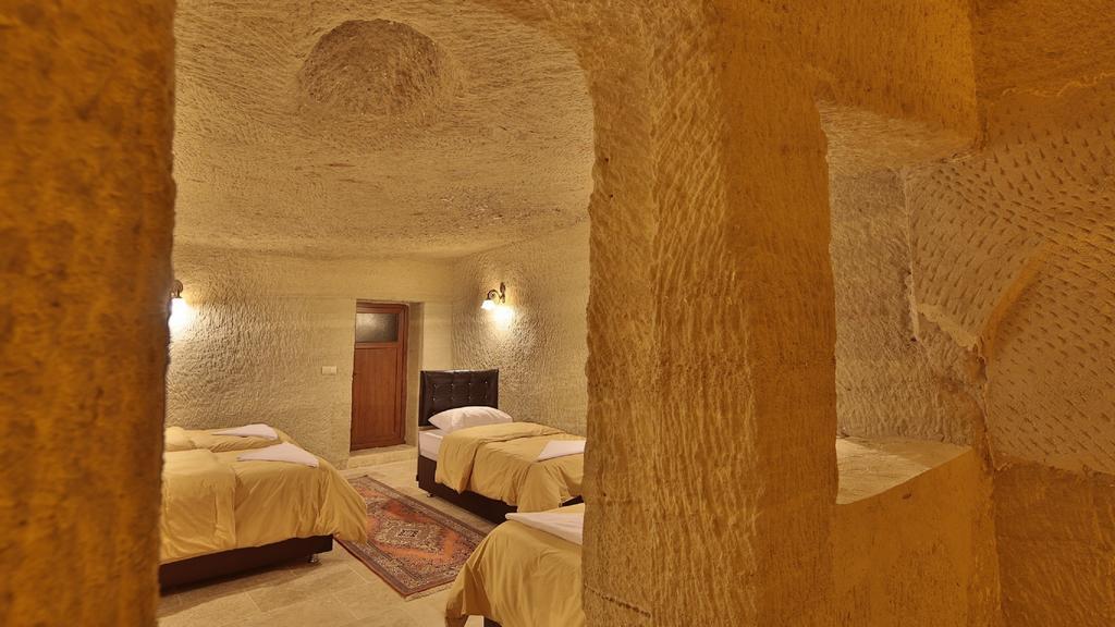 Garden Cave Hotel Гьореме Стая снимка